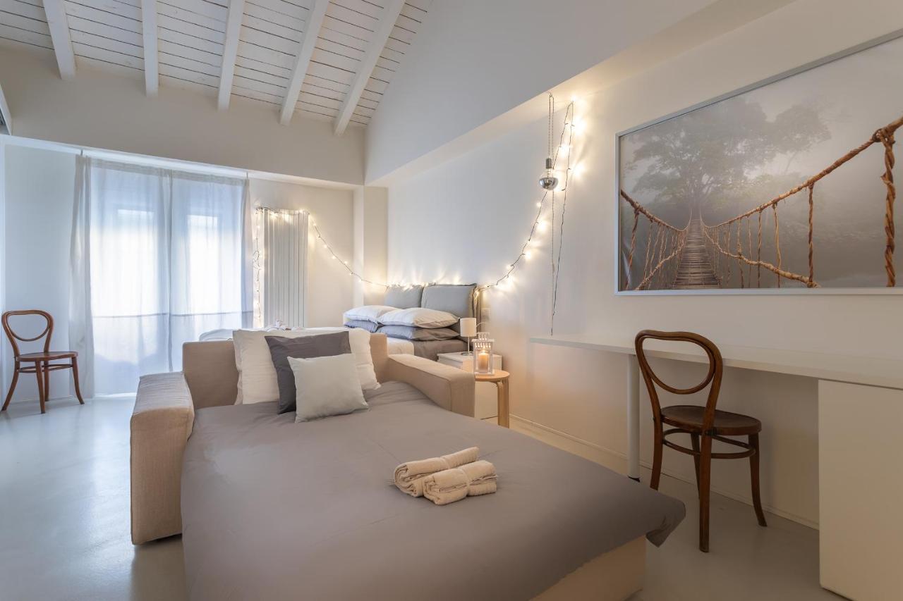 Apartment Design Loft Walking Distance Brera-duomo With Wifi+netflix